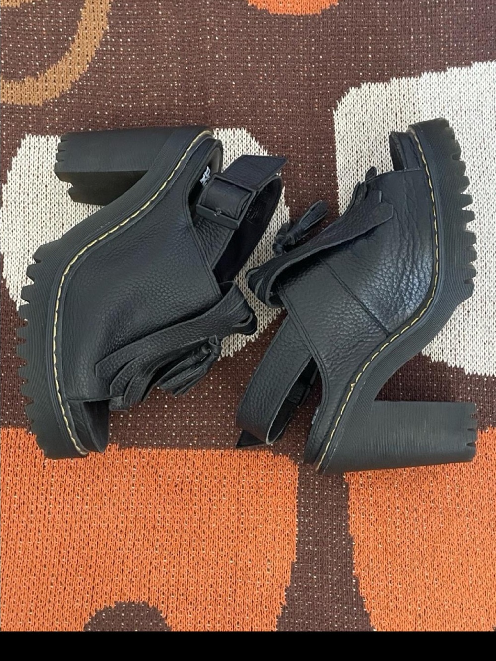 Doc Martens Platform Slingbacks - Picture 3 of 6
